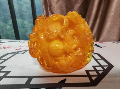 床头可放琥珀吗?好吗风水吗