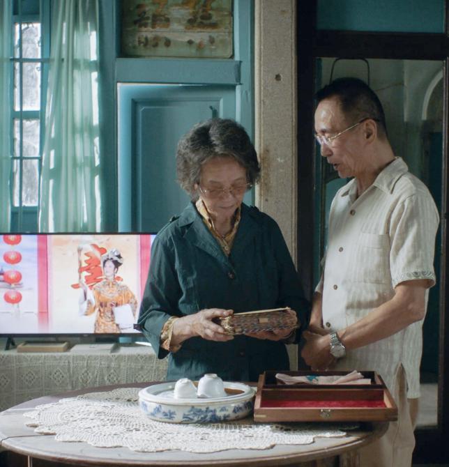 《给阿嬷的情书》成五一档票房黑马?这部潮语片做对了什么?