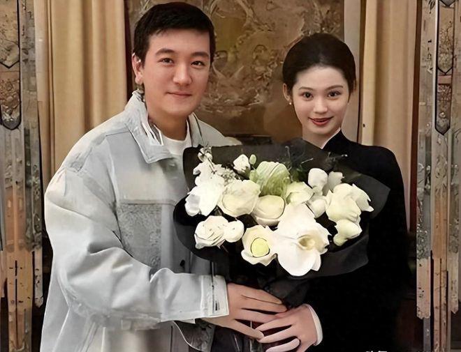 杨子“深情”人设崩塌!新欢产子时间线被扒,和黄圣依还是好友