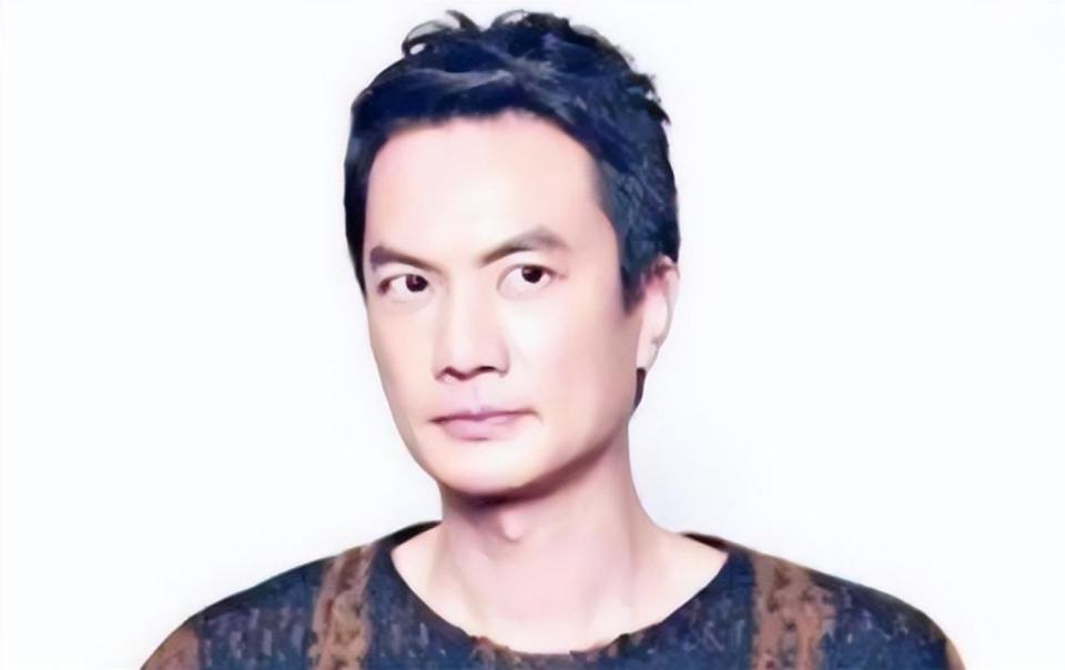 朱珠:4段感情,前任个个都是 大人物,37 岁选择了嫁给普通人