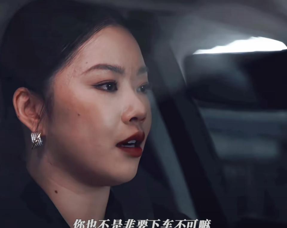 演完《夜色正浓》演《爱情没有神话》,他不仅胖了还油腻,简直判若两人