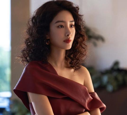 演完《夜色正浓》演《爱情没有神话》,他不仅胖了还油腻,简直判若两人