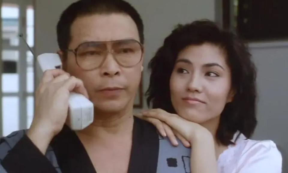 66岁陈玉莲罕见现身,与米雪劳动节到禅院吃斋,65岁出家女星接待