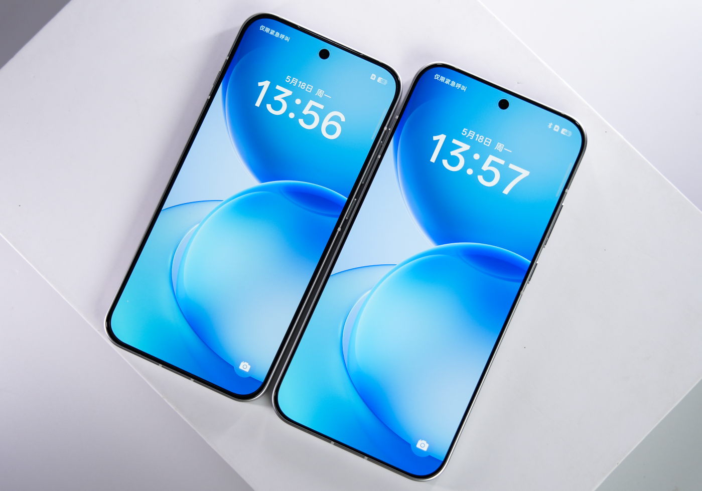 OPPO Reno16 系列图赏:从没见过的手机造型 一眼怦然心动