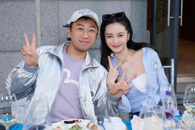 于正挺白鹿帮倒忙?蒙淇淇发声感谢于正,称怕被告不敢晒聊天记录